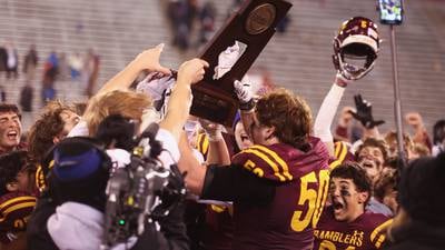Loyola repeats as IHSA Class 8A state champs; bests Lincoln-Way East in rematch